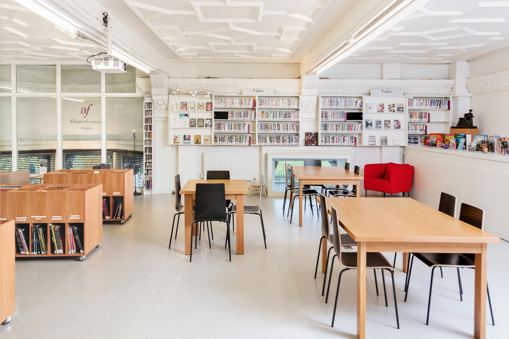 The French Library, photo 5